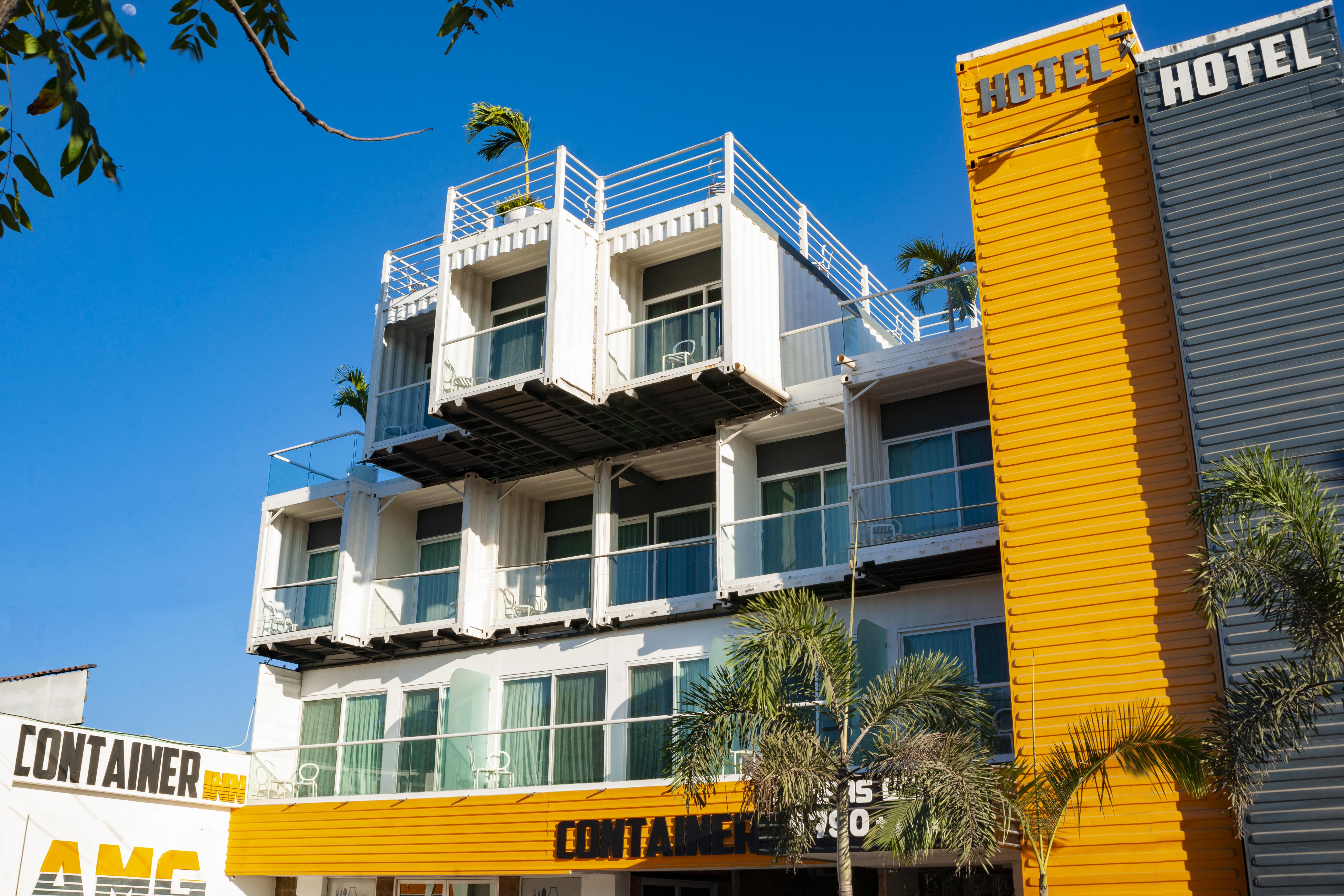 Container Inn Hotel Aeropuerto Puerto Vallarta Exterior photo